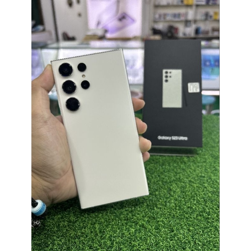 Samsung Galaxy S23 Ultra 12/512 GB Garansi Resmi Second Like New
