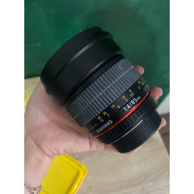LENSA SAMYANG 85mm f1.4 NIKON