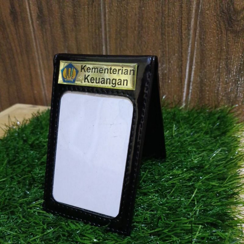 

Dompet id card saku Kementerian Keuangan