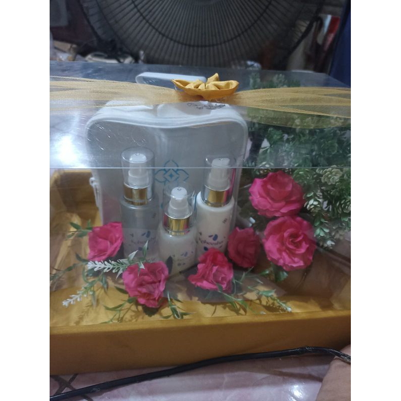 

HAMPERS MOMY