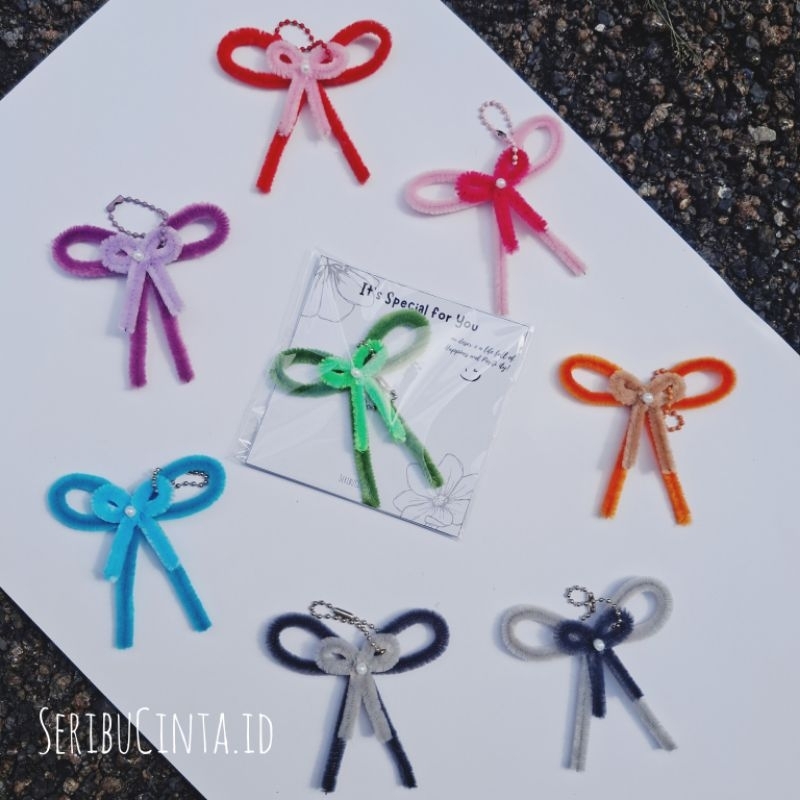 

[Pita] MINI GIFT KEYCHAIN | Gift Sempro | Gift Wisuda | Gift Birthday | Freebies | Souvenir