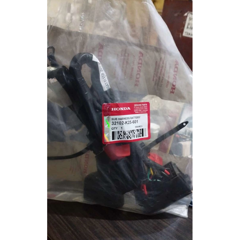 32102-K25-601 sub harness, kabel baterai, kabel aki, kabel sekring Beat pop, beat f1 2015-2016, beat