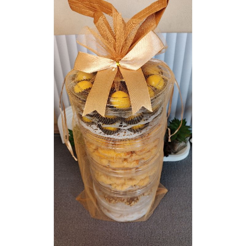 

HAMPERS KUE LEBARAN MURAH PAKETAN