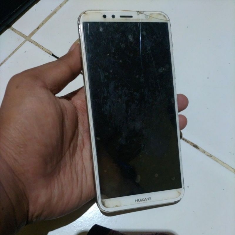 Huawei Y6 Prime 2018 Mesin Normal, LCD Minus