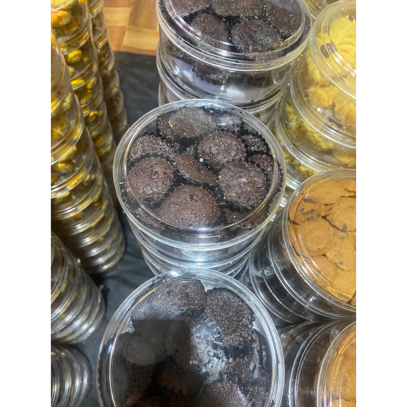 

KUE COKLAT BROWNIS