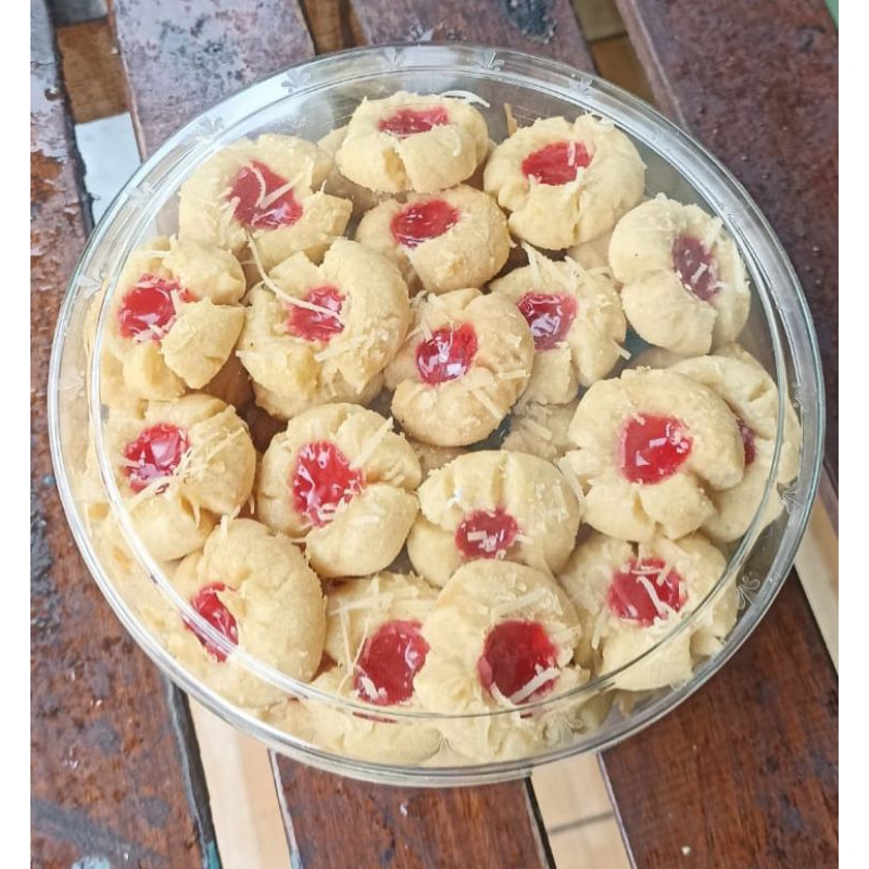 

Kue Kering Lebaran Thumprint Strawberry 250gr, Ready Stock Delivery Jogja