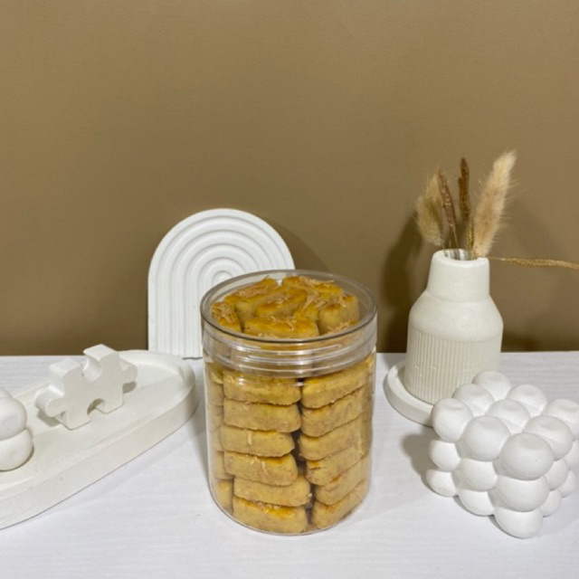 

KASTENGEL |cookies keju Kue kering | Kue lebaran | cookies lebaran | kue kering | cookies homemade | cookies premium | kue kering homemade | kue kering murah|kue lebaran | toples ukuran 600ml | toples ukuran 750ml