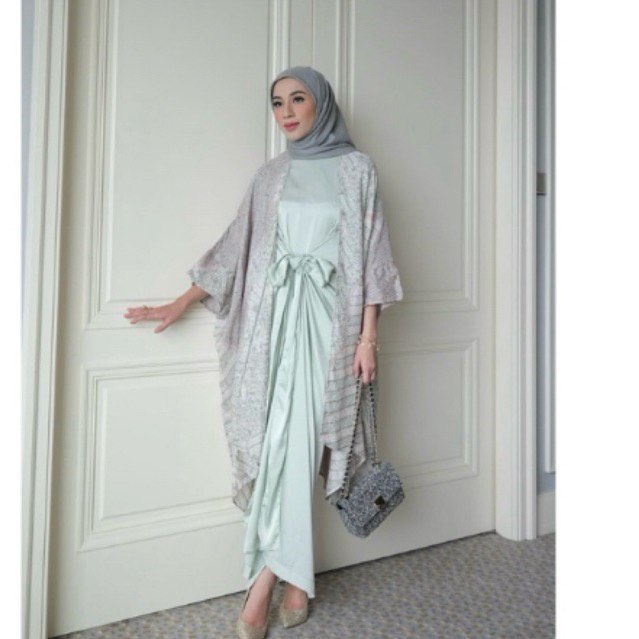 PRELOVED - GONEGANI DAYANA DRESS WARNA PUTIH - BAJU LEBARAN GAMIS