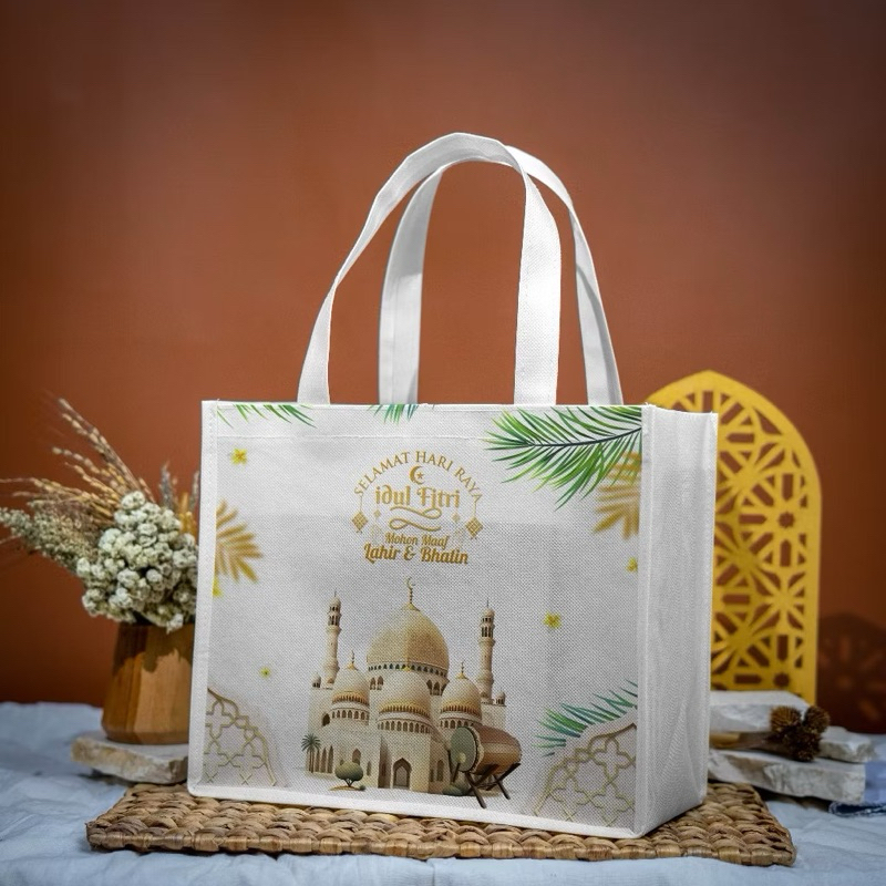 

Tas hampers Idul Fitri Size 30x14x25cm Kode TH 57