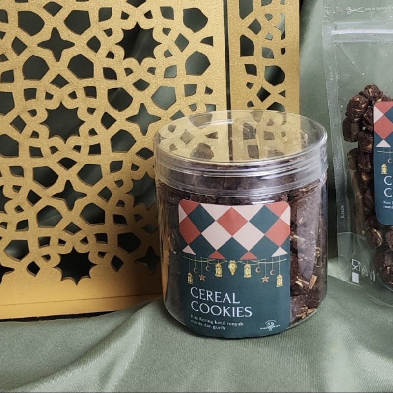 

Cereal Cookies Choco Almond jar 250gr - Hamper Lebaran Cookies Lebaran