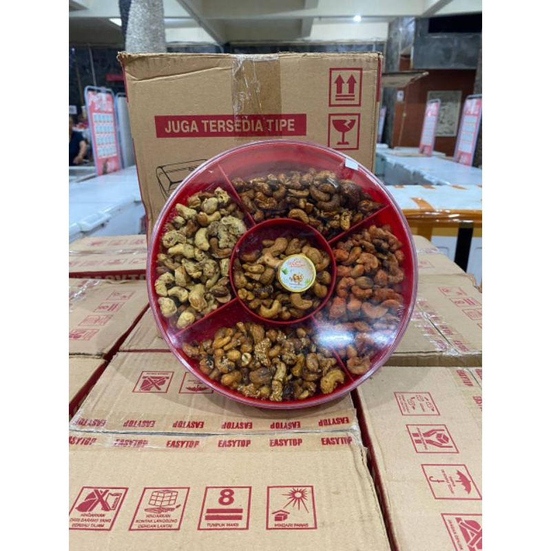 

METE TRAY