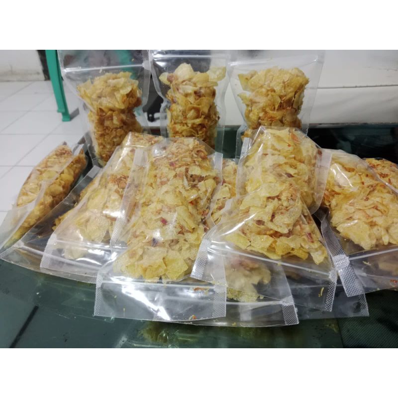 

keripik kentang ebi