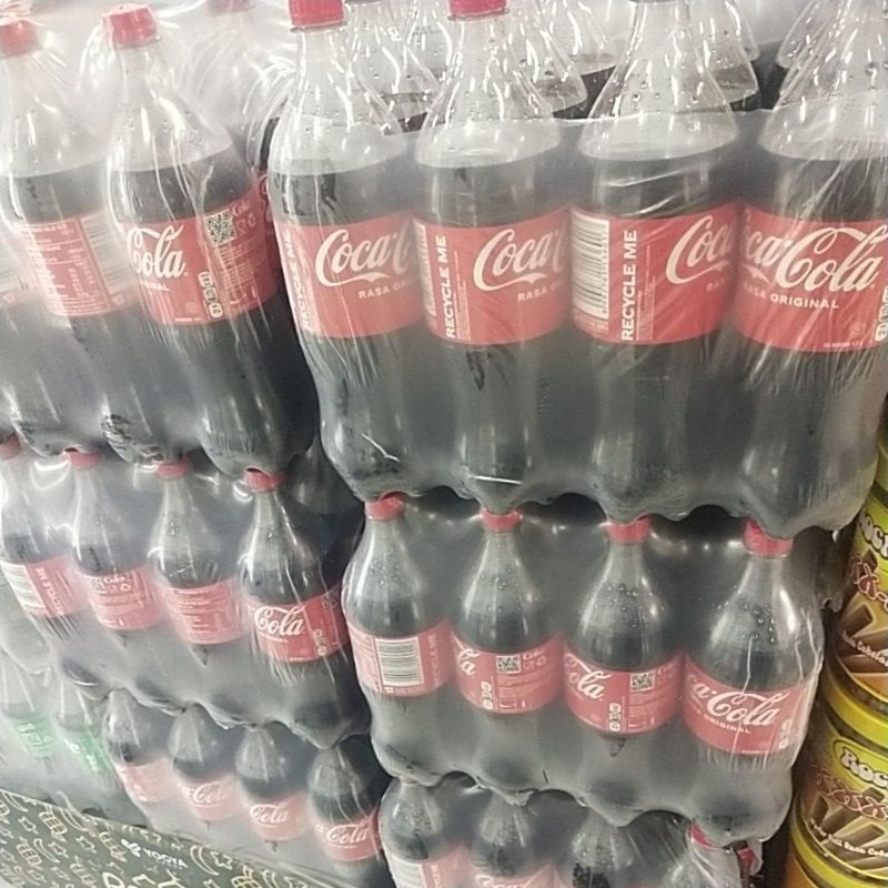 

fanta,Coca cola dan sprite 1,5 liter 1 krat isi 12 pcs