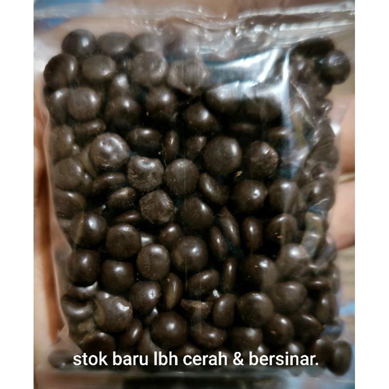

Lagie choco chips ½ bulat. springkle mutiara.
