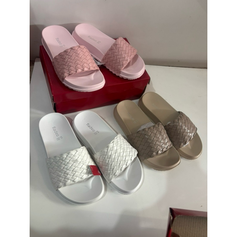 ORIGINAL SENDAL wanita FLADEO MALL