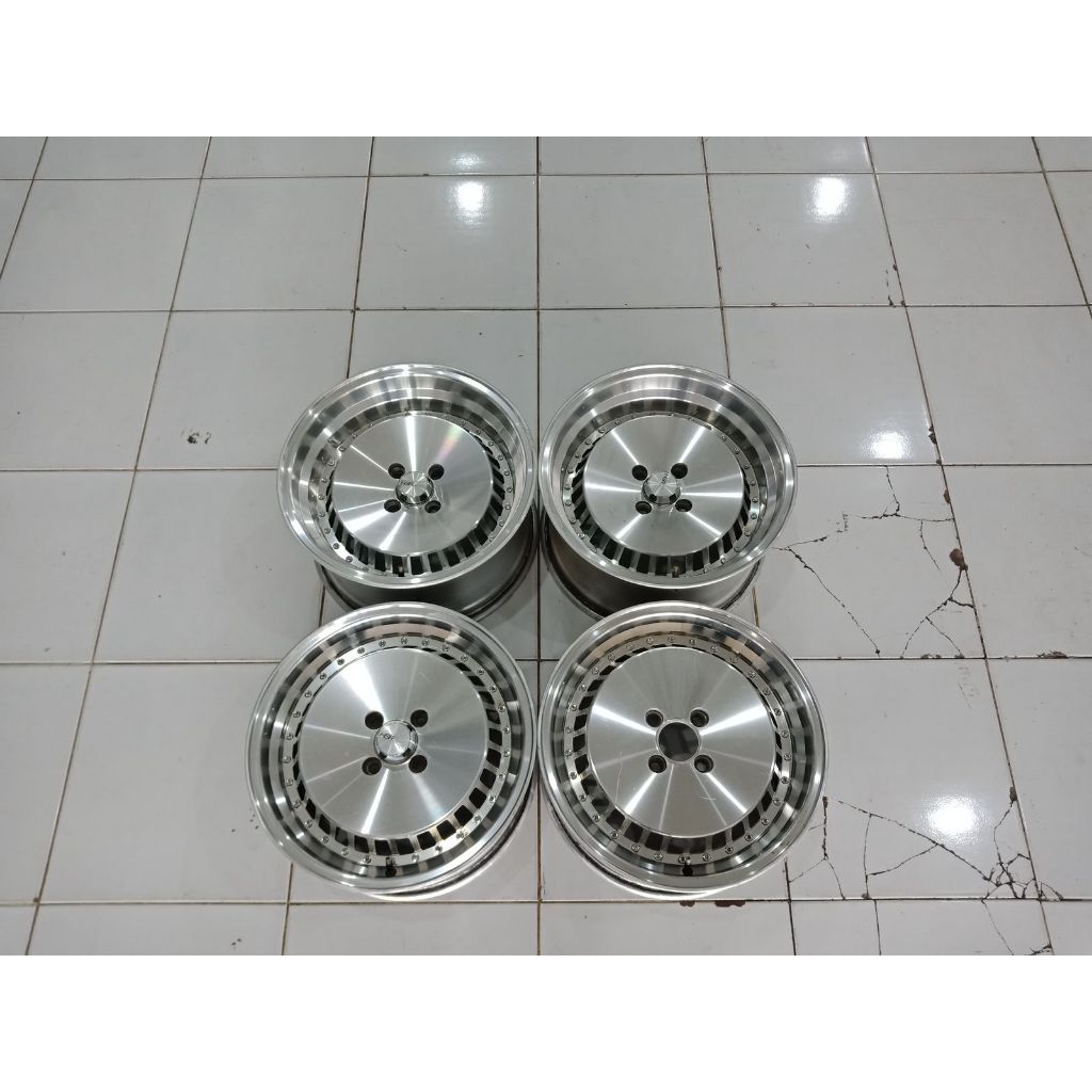 Velg Mobil Bekas HSR SASEBO Ring 16 lubang 4x100 lebar 7/8,5 et 20/30