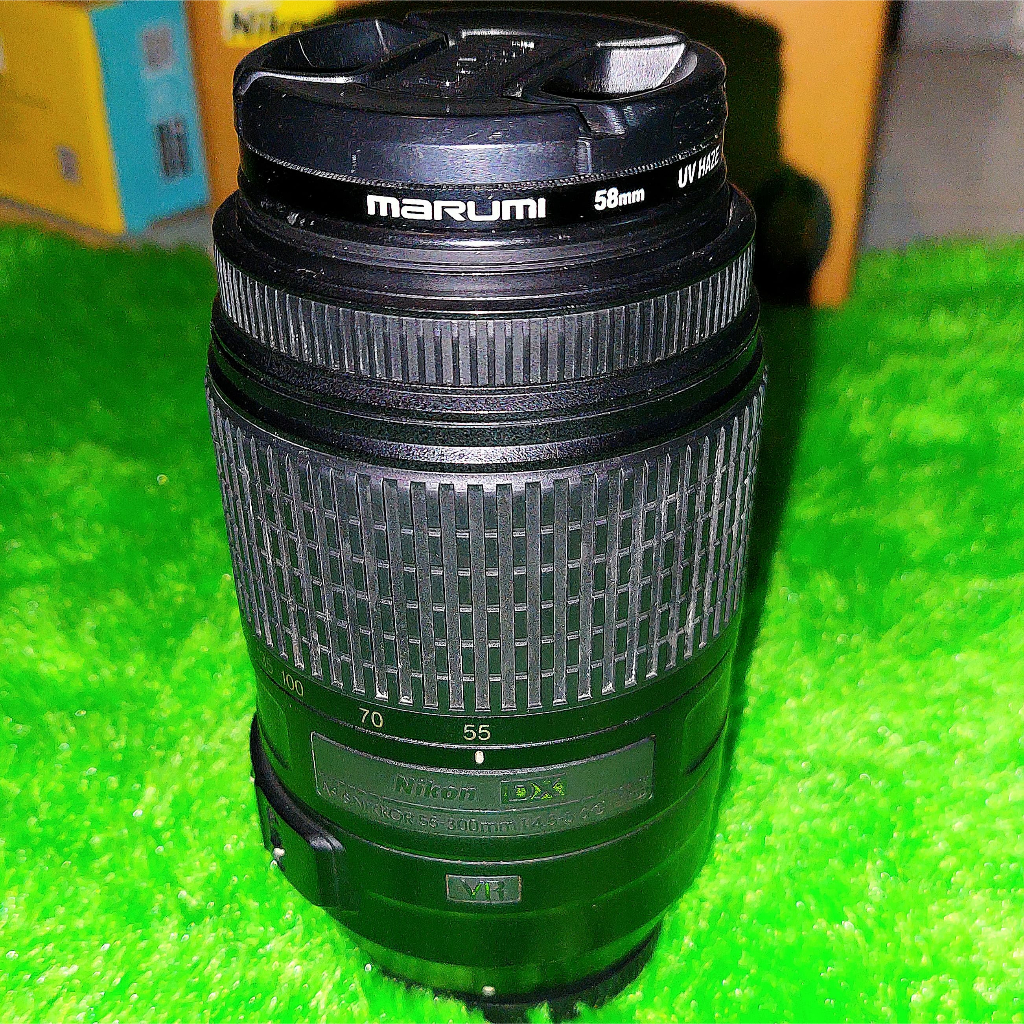Lensa Tele Nikon Lens 55-300 bekas normal autofocus lancar hasil tajam
