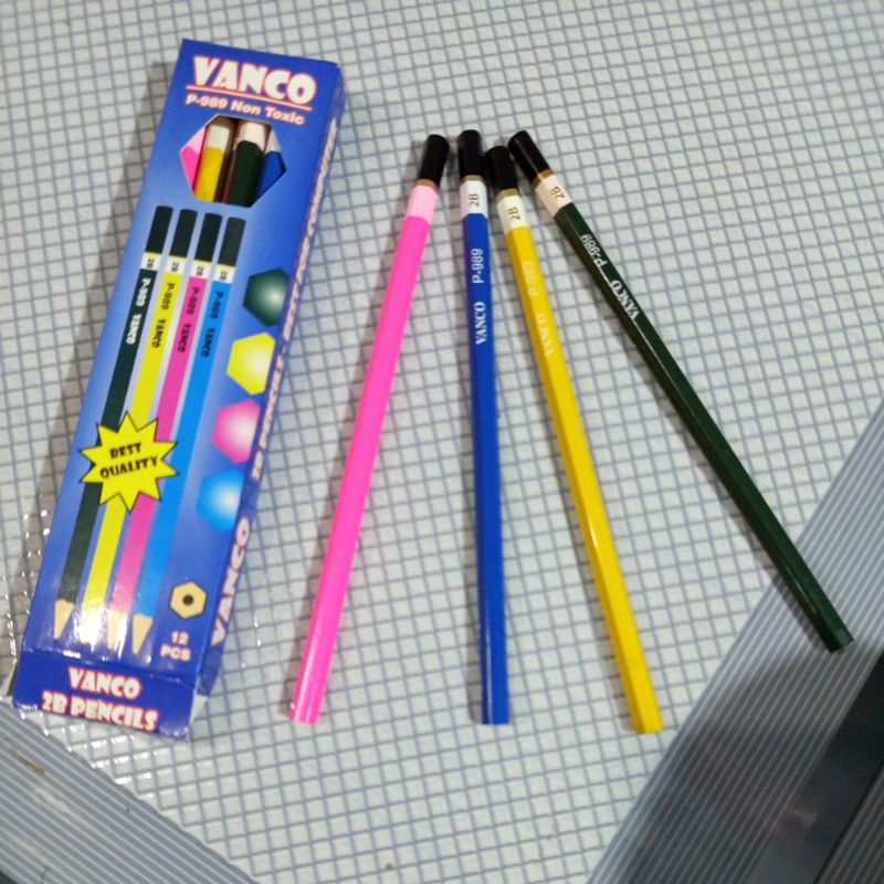 

(1 pak isi 12) pensil tulis motif warna/hitam