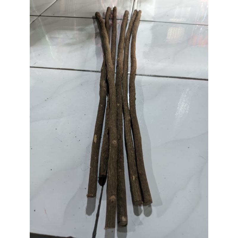 Tangkringan asem jawa super sangkar murai