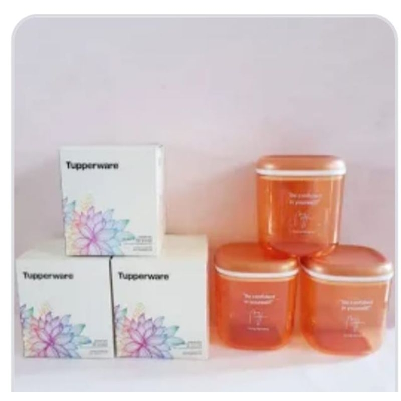 Toples cantik Tupperware crystal canister