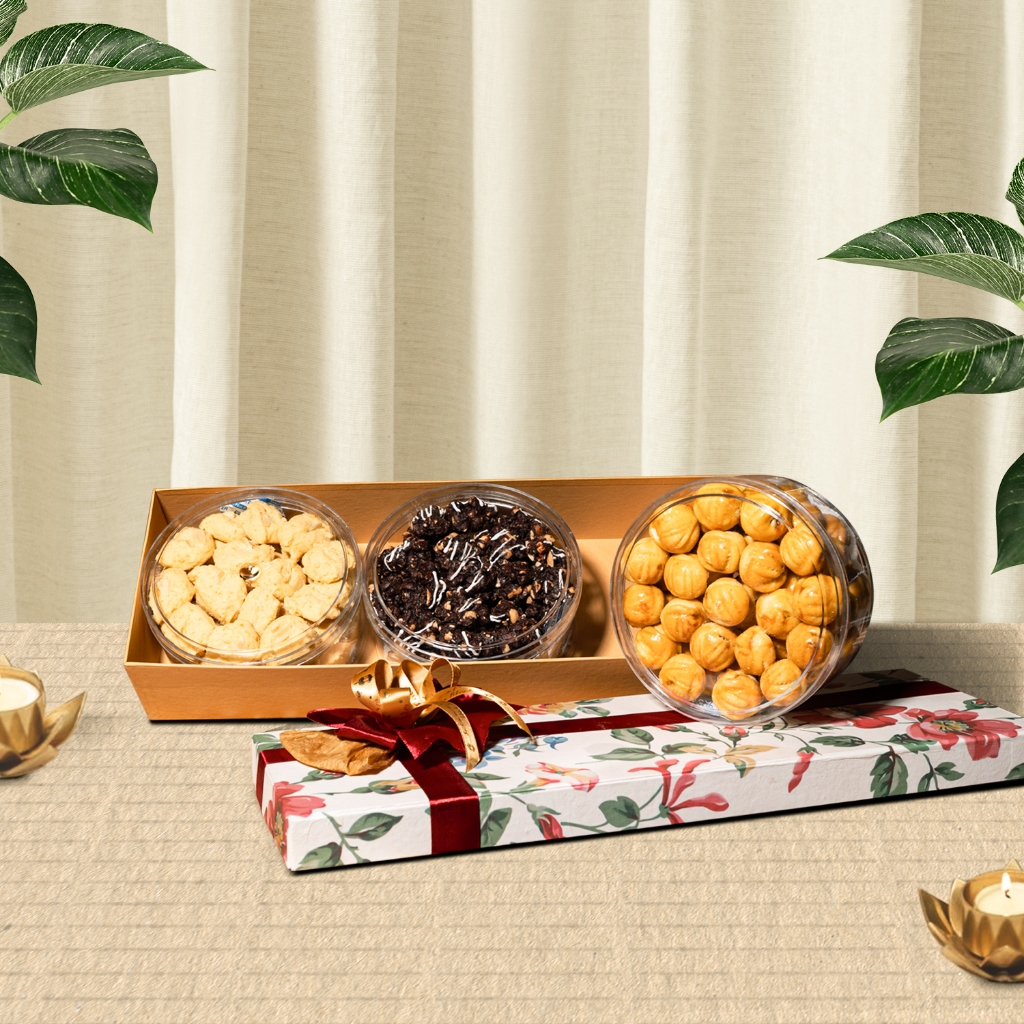 

HAMPERS KUE KERING LEBARAN