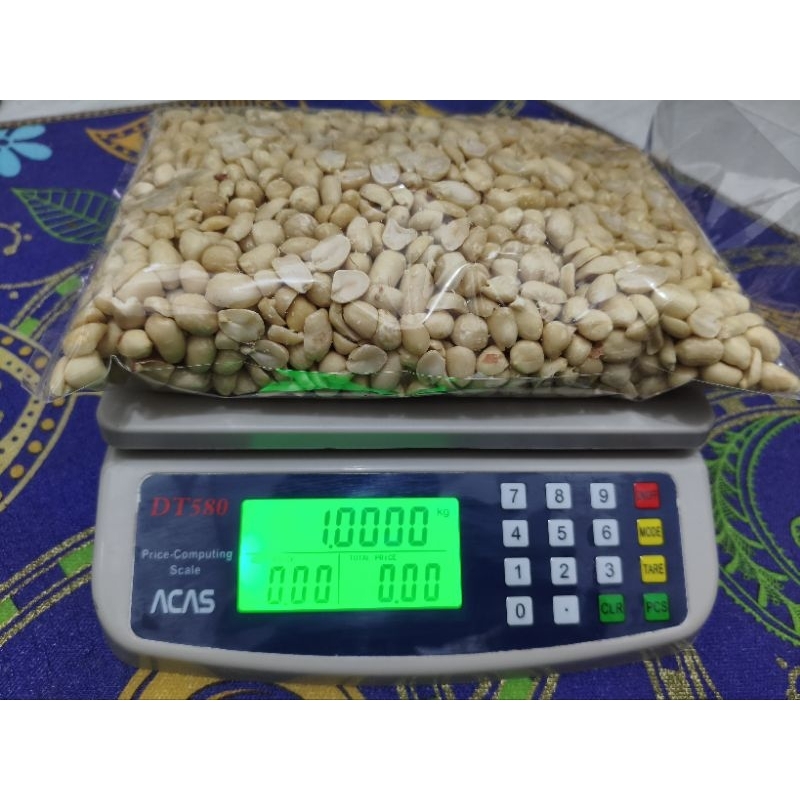 

JAJAN LEBARAN Kacang Kupas Enak 1000gr (Mentah)