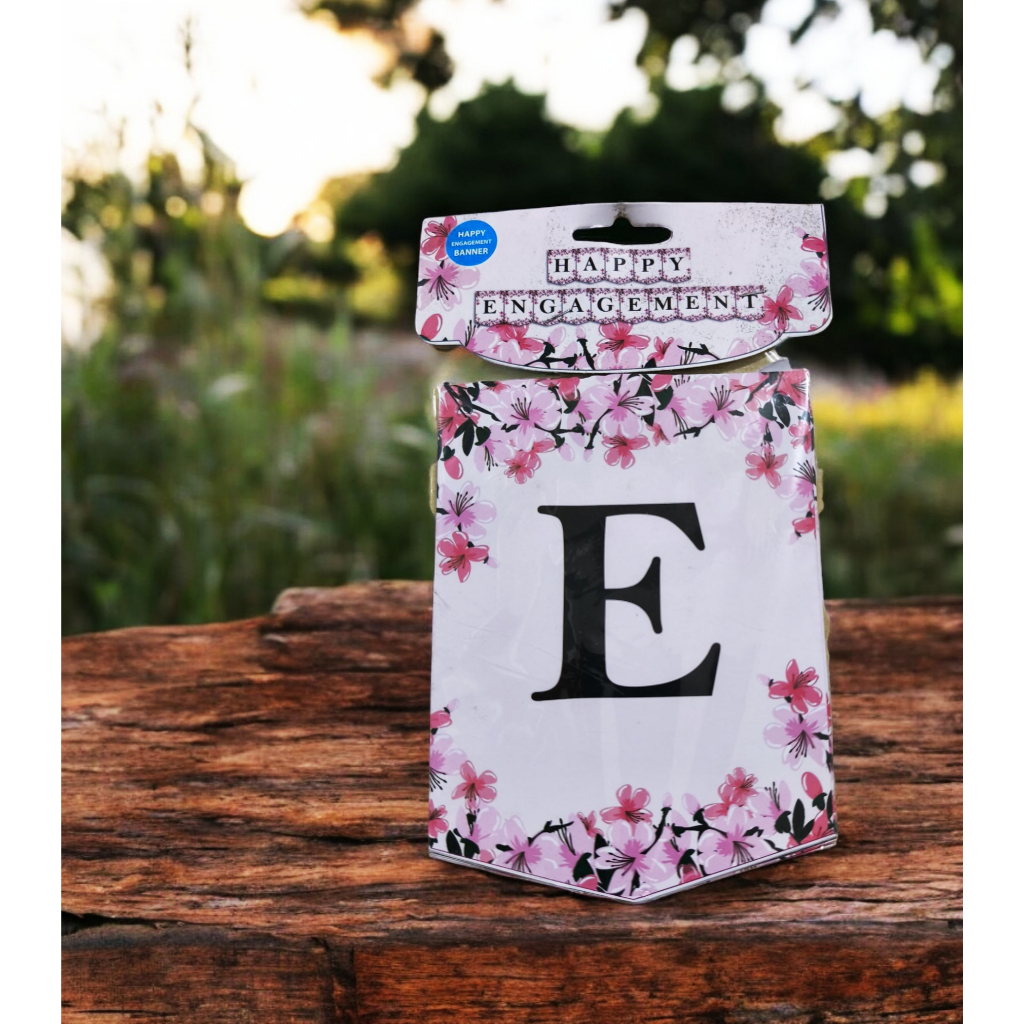 BANNER HAPPY ENGAGEMENT/BANNER FLAG/BUNTING FLAG/BANNER TUNANGAN
