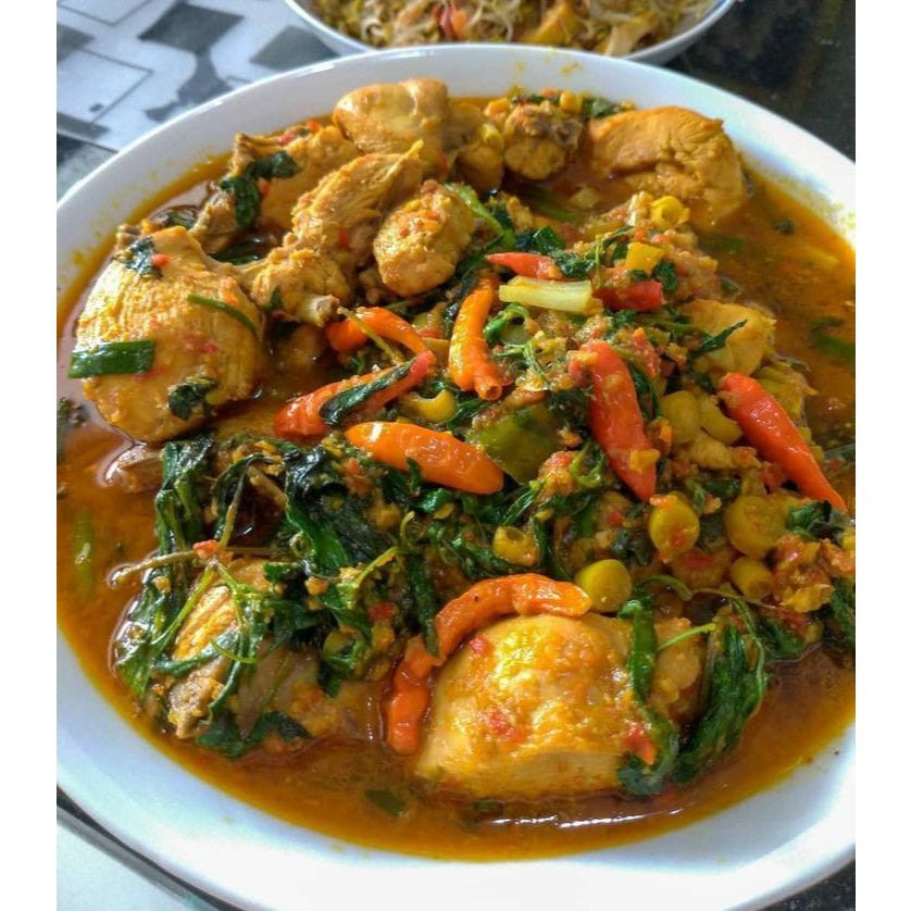 

Ready to Eat - Siap Makan : Ayam Woku - Ayam Rica - Ayam Kecap // 500gr dan 1kg