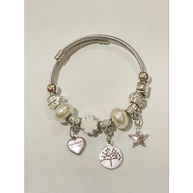 Gelang Pandora Titanium