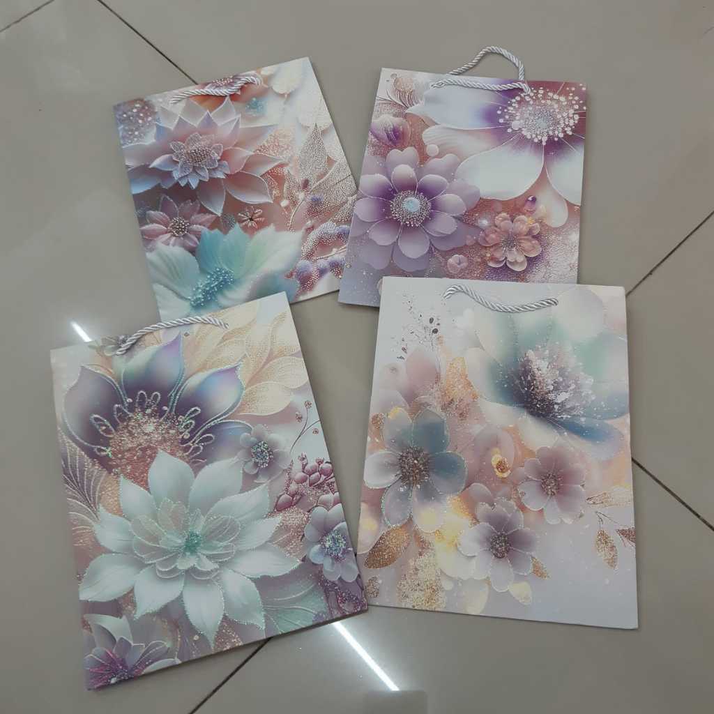 

paper bag kecil vertikal motif - UK [19x10x24]