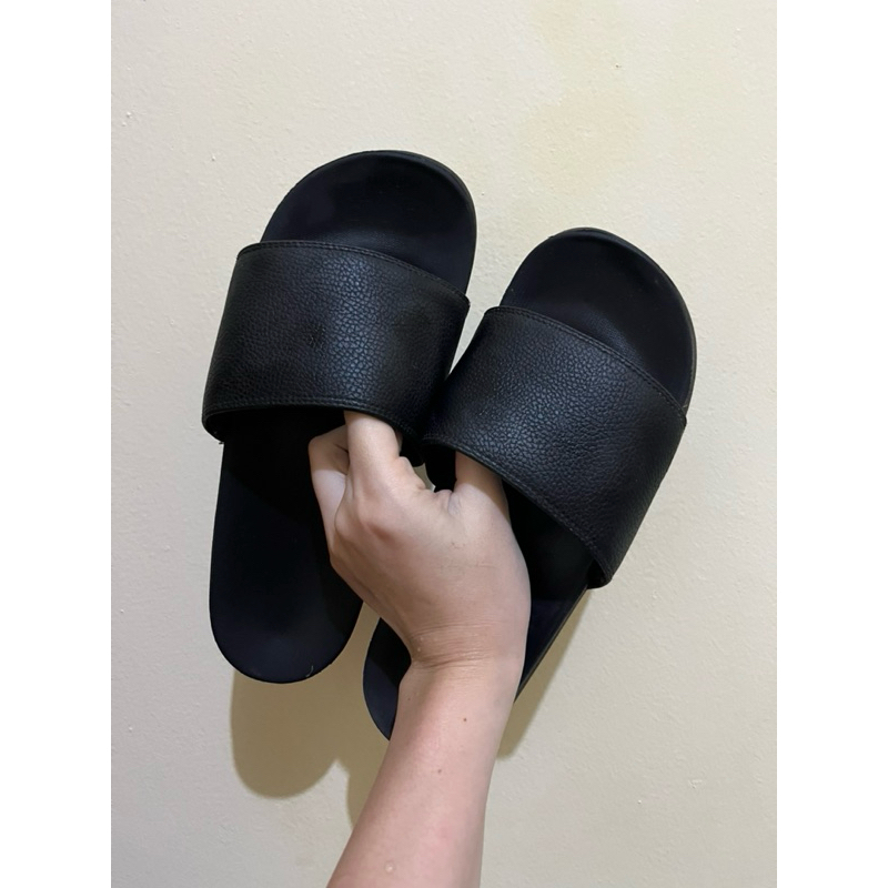 preloved sandal pria laki laki skechers man selop slide hitam size 39.5 25cm