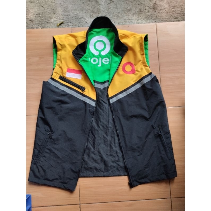 Rompi Maxim Gojek Bolak-Balik Bahan Waterproof