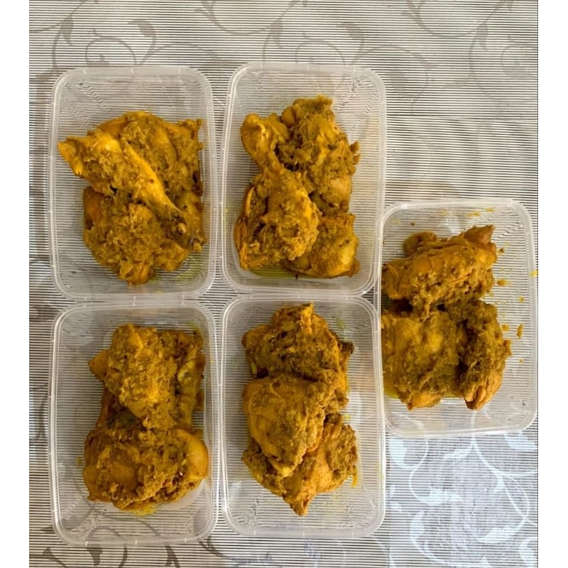 

Paha Ayam Ukep