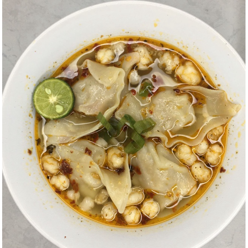 

Pangsit kuah chili oil CAYMILAN | pangsit ayam | bisa pangsit goreng | bisa pangsit rebus | HALAL