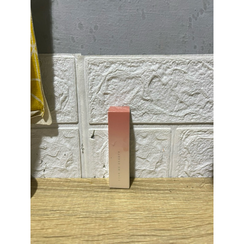 Preloved Dear Me Beauty Lip Balm shade dear lia