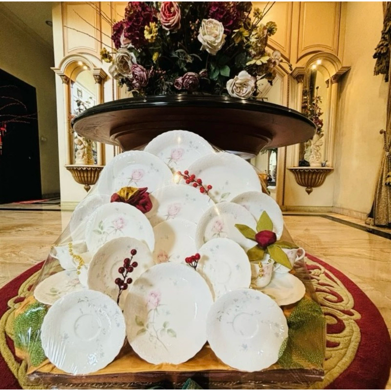 Hampers Parcel Dinner Set Narumi April Rose Mewah Cantik