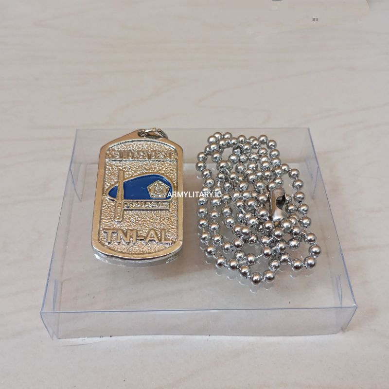 KALUNG LIONTIN TNI AL