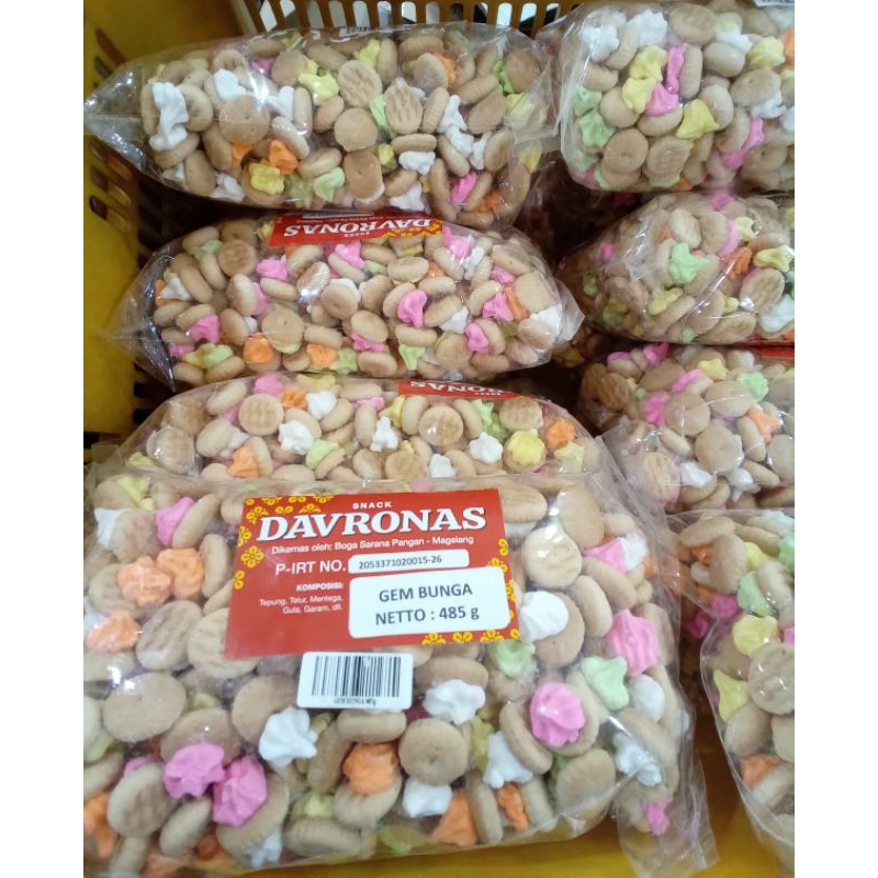 

Gem Bunga 485 gr Oleh Oleh Magelang Jogja