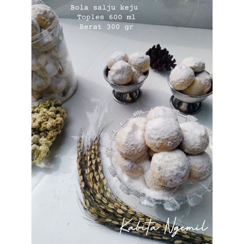 

Bola salju keju Toples tabung 600 ml