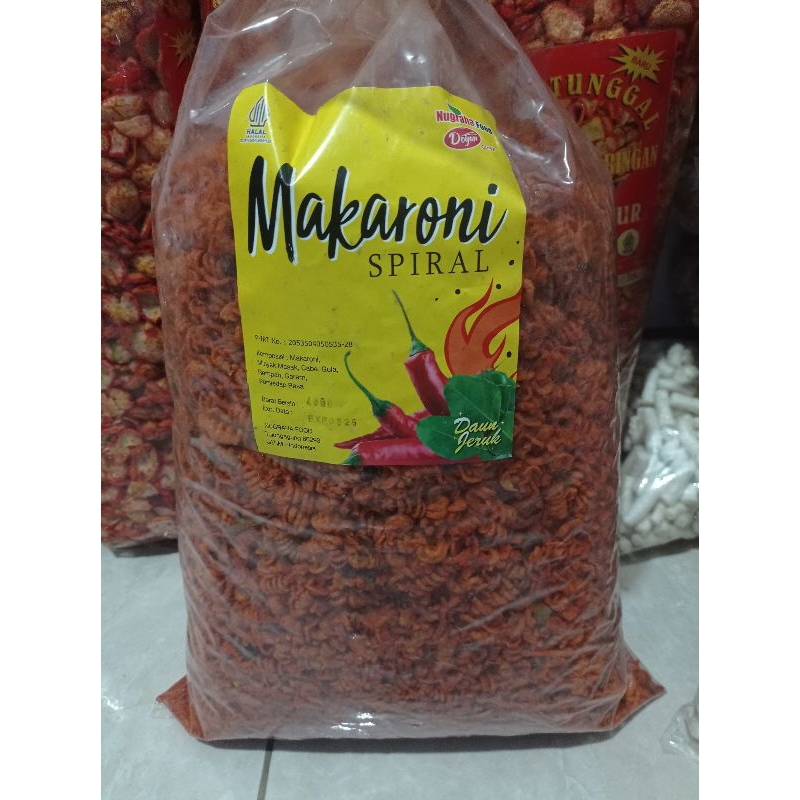 

Makaroni spiral pedas daun jeruk 1ball isi 4kg