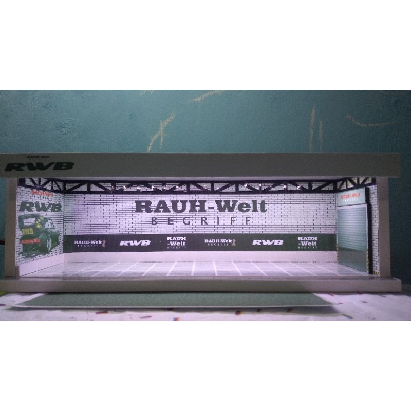 Diorama Garasi / Showroom (RWB)