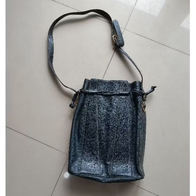 Tas Sling Bag Wanita Merk Bally Genuine Otentik Ori Black Leather