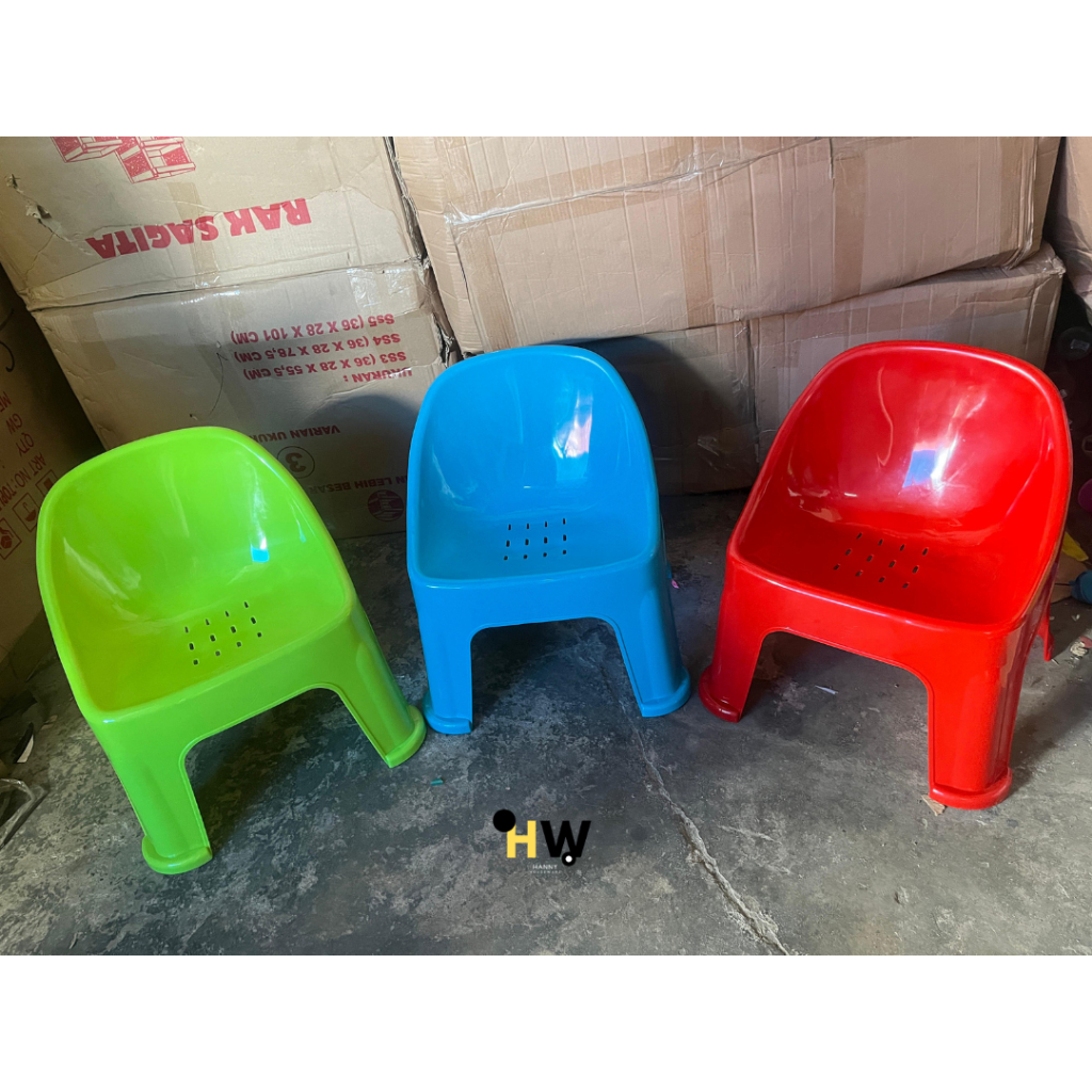 Bangku plastik Kokoh Kuat  / Kursi plastik / Bangku kecil / Kursi Senderan Anak Kokoh
