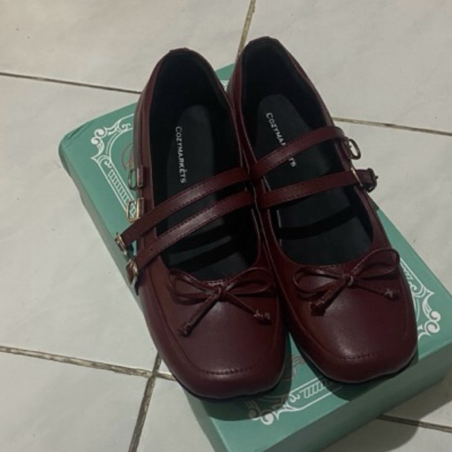 Cozymarkets Freja two tone shoes - Preloved