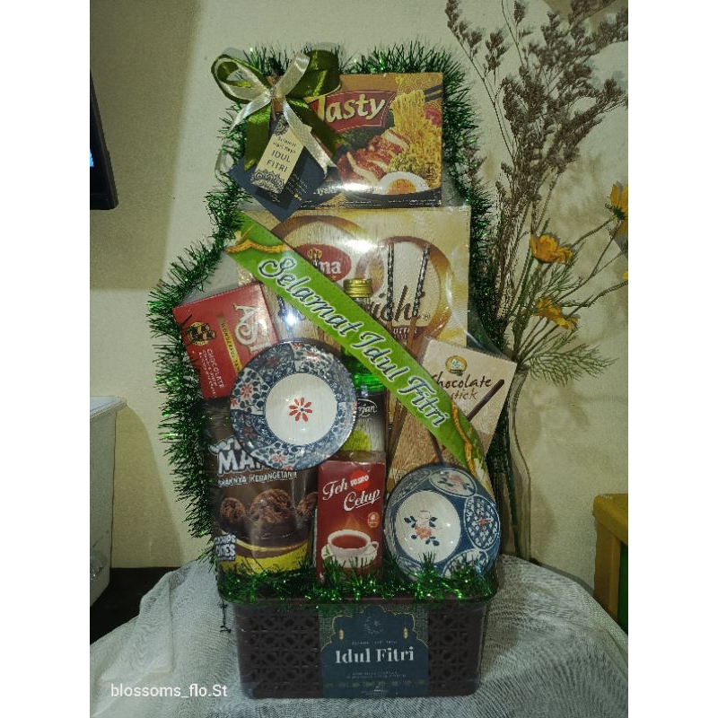 

PARCEL LEBARAN