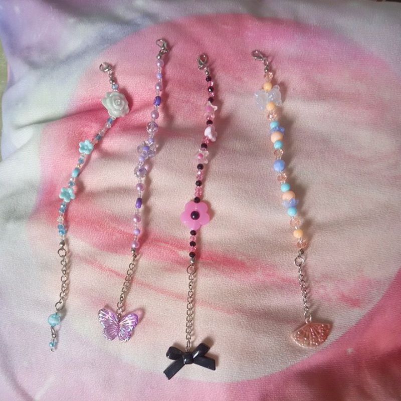 Gelang manik-manik Tema BTS, Seventeen, Blackpink, Treasure