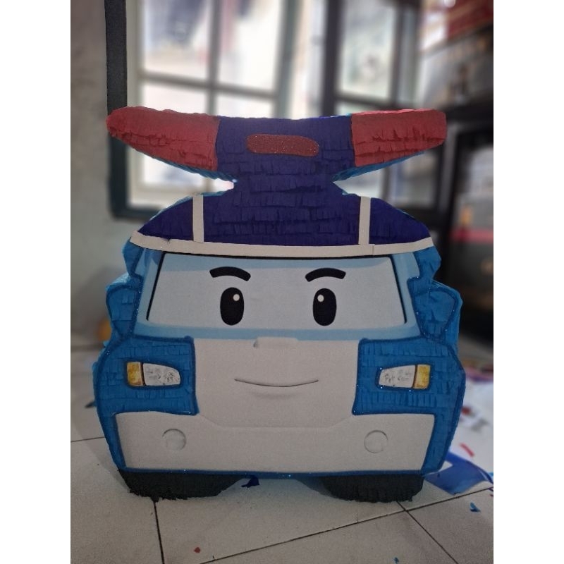 pinata robot poli car
