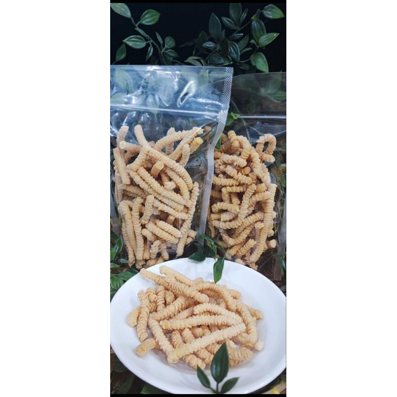 

Kue Snack Stick Telur Gabus Ulat Sutera