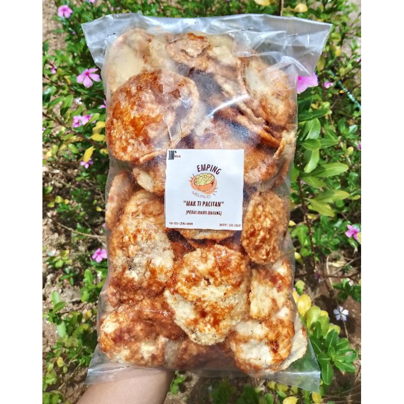 

EMPING MELINJO VARIAN PEDAS MANIS MATANG 500 GRAM