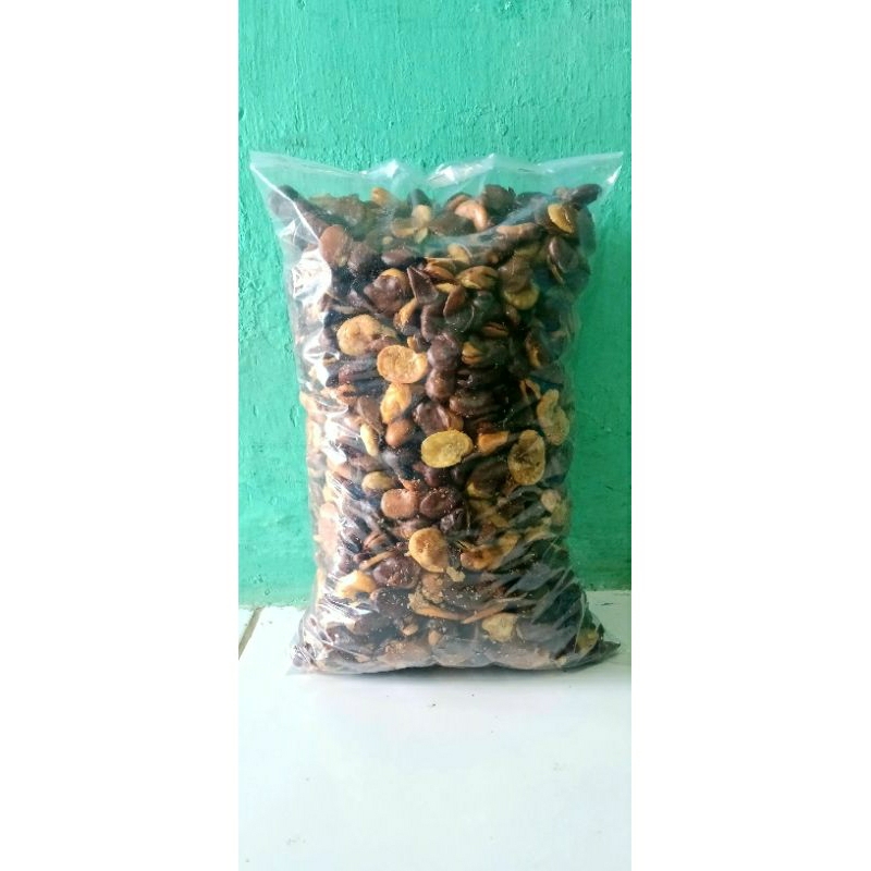 

kacang koro/benguk
